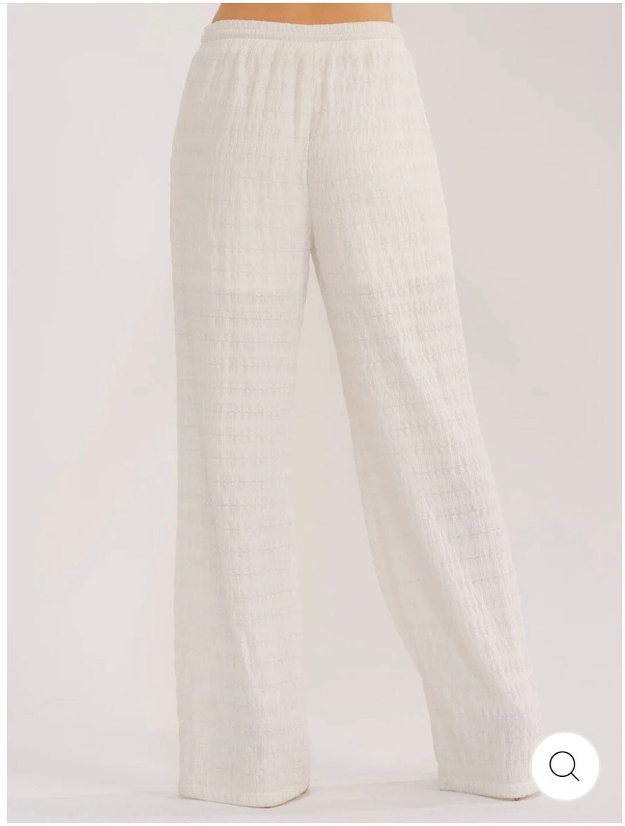 White texture wide leg pants