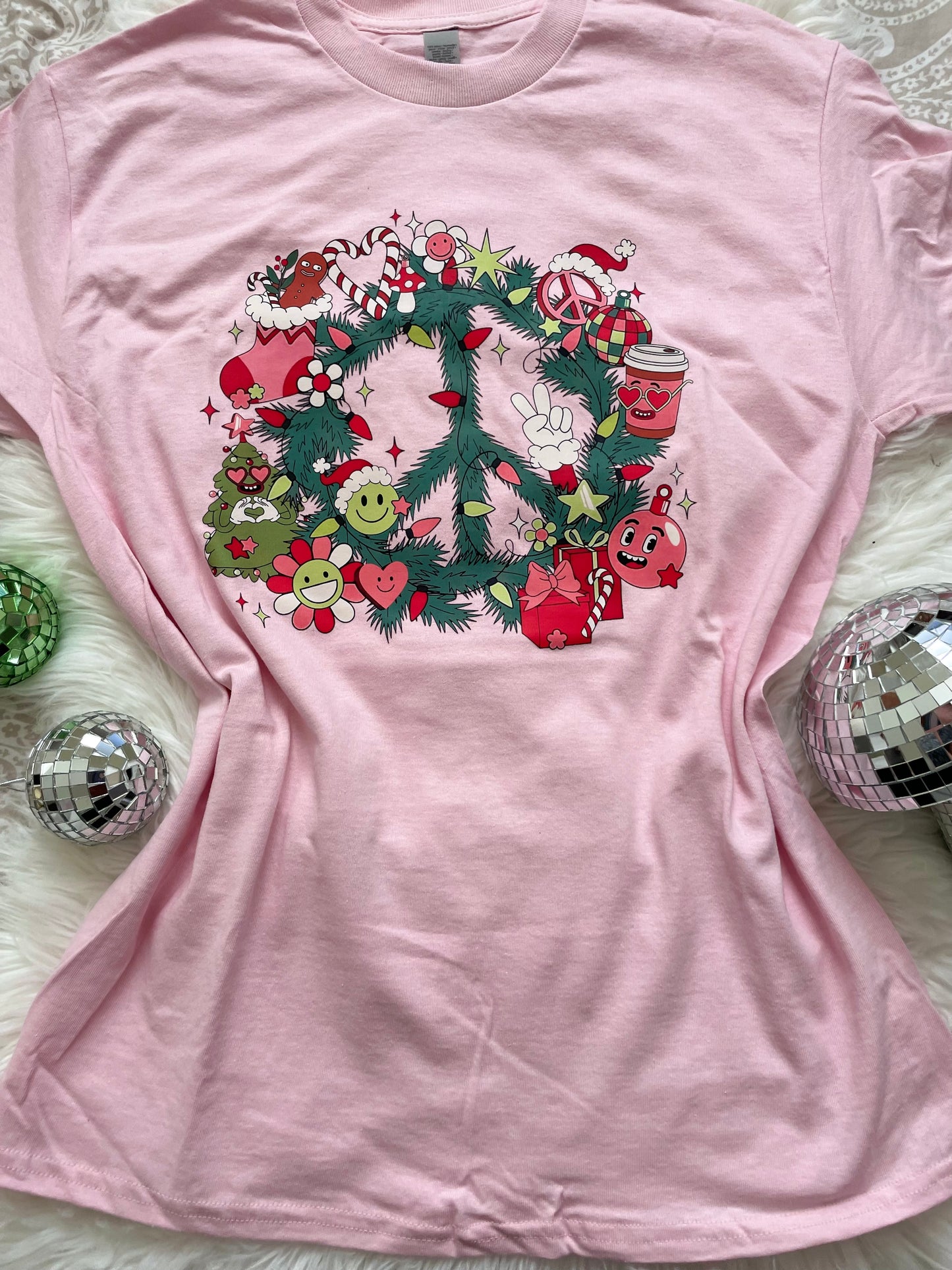 Peace Christmas pink tee