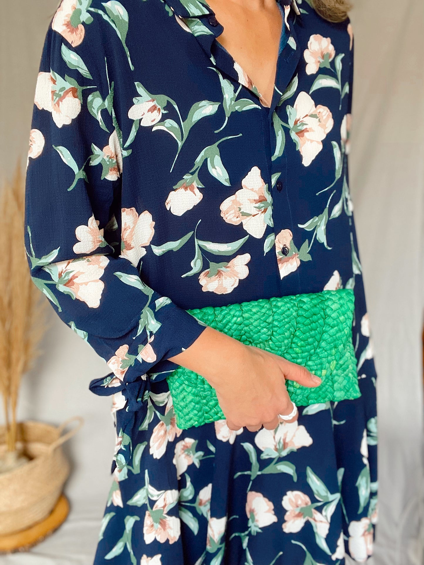 Green Straw Clutch