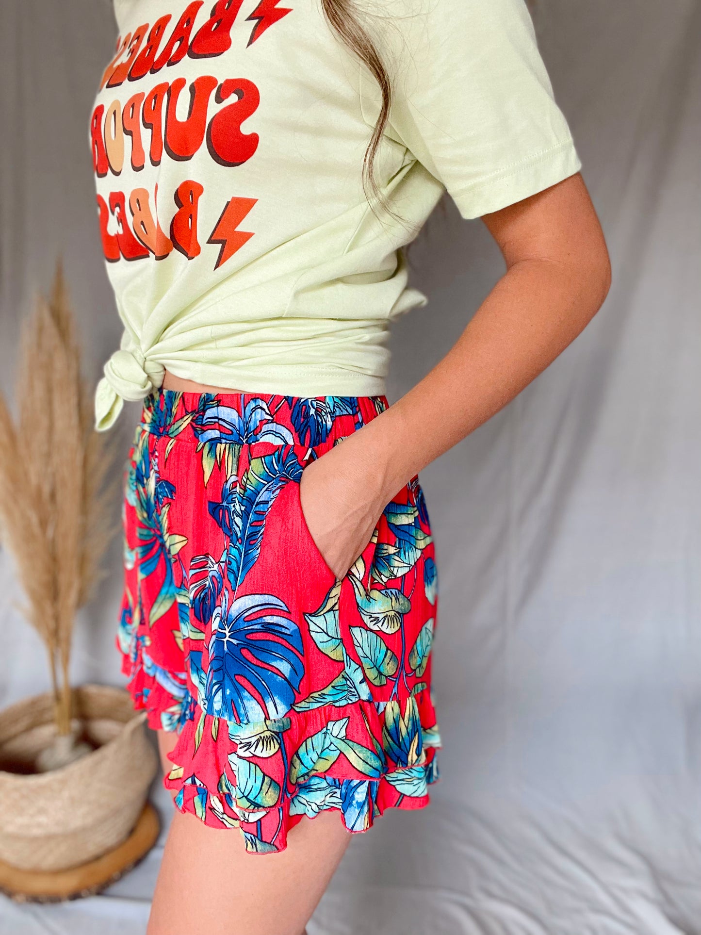 Fuchsia Leaves Shorts