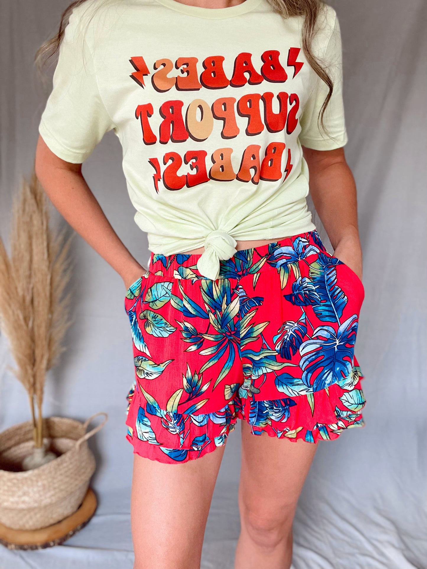 Fuchsia Leaves Shorts