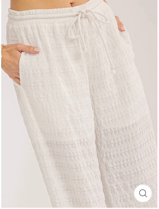 White texture wide leg pants
