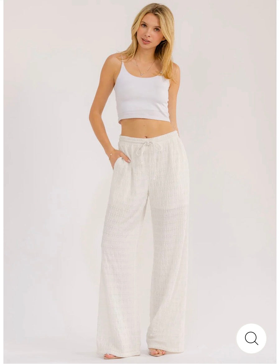 White texture wide leg pants