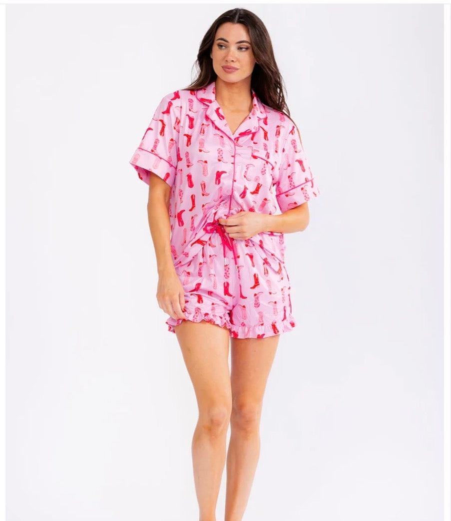 Cowgirl boots pink pijamas