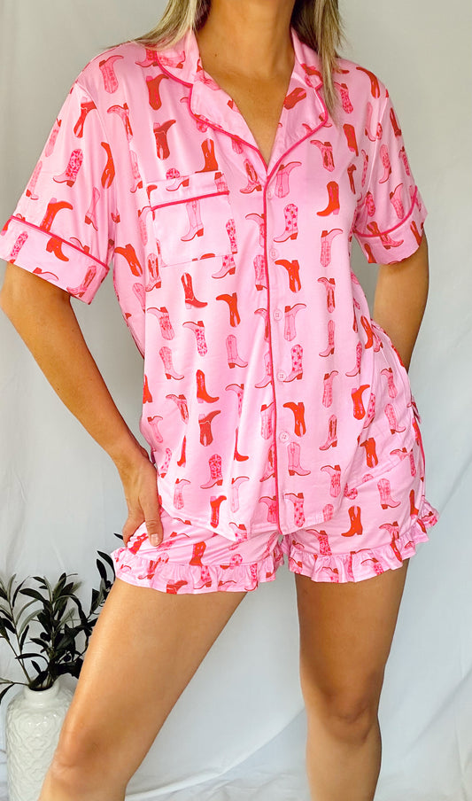 Cowgirl boots pink pijamas