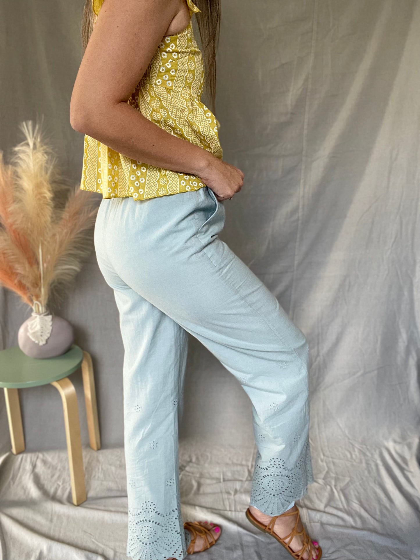 Elastic Waist Pockets Eyelet Pants