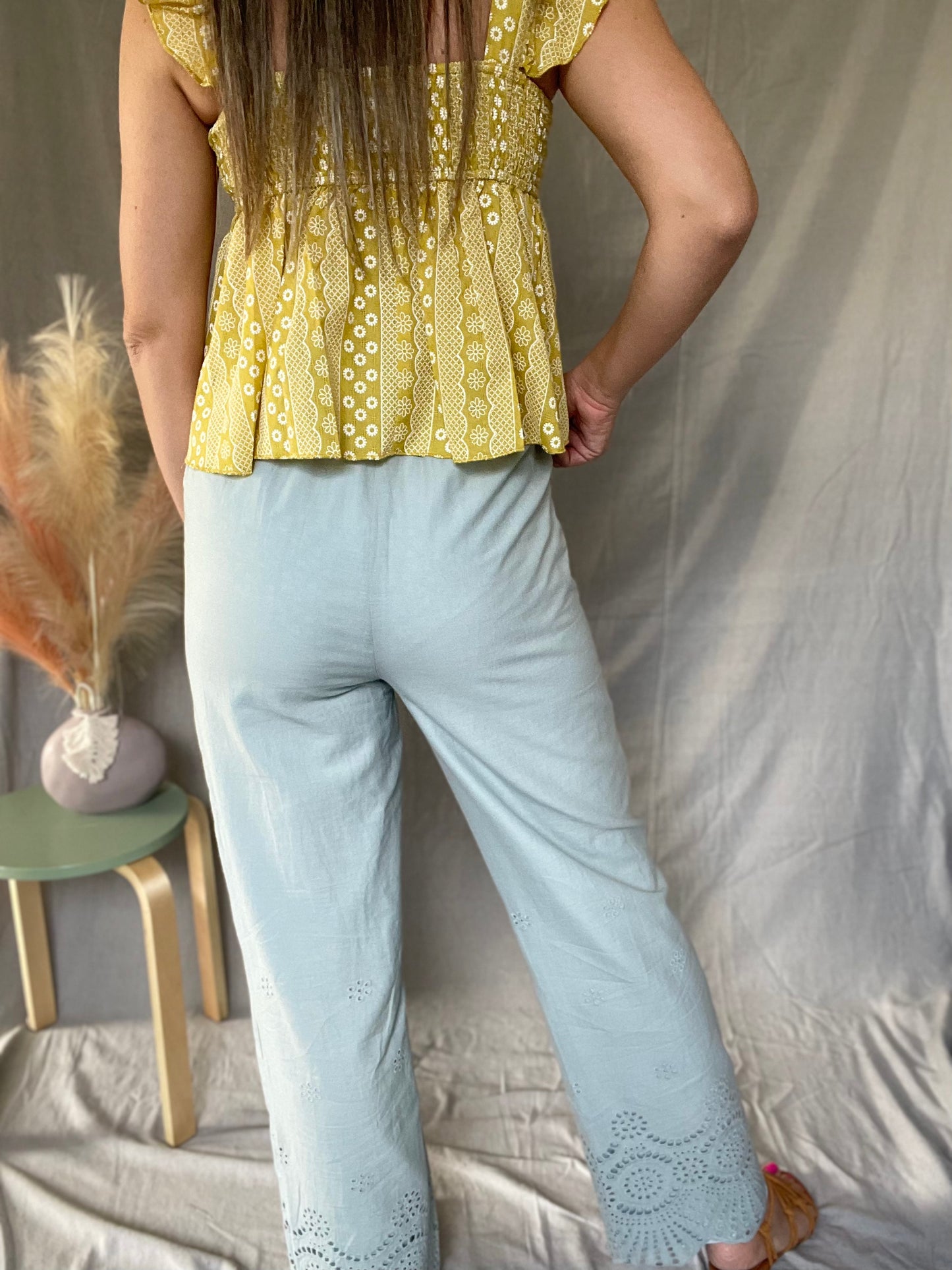 Elastic Waist Pockets Eyelet Pants